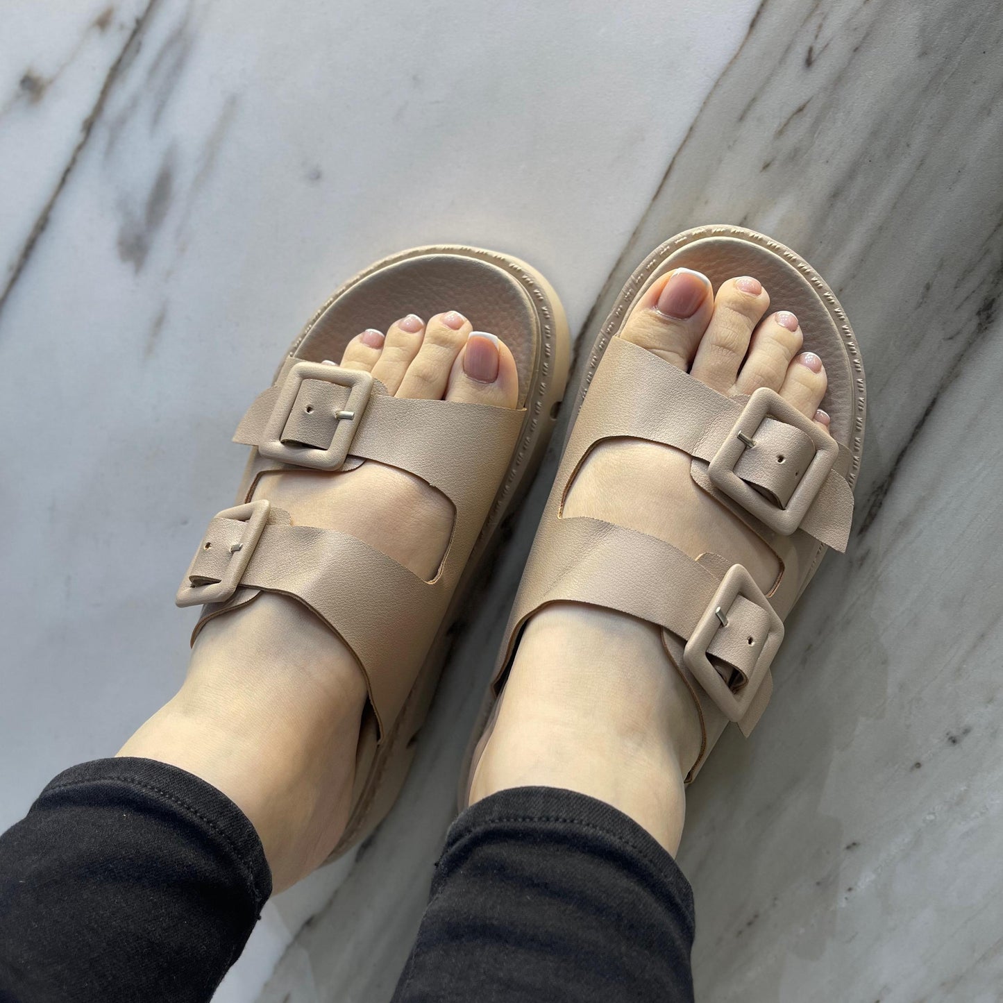 PLATAFORMA JAZMIN BEIGE